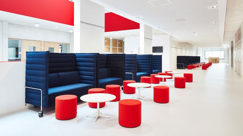 Interaktiver Lernbereich im 2. OG