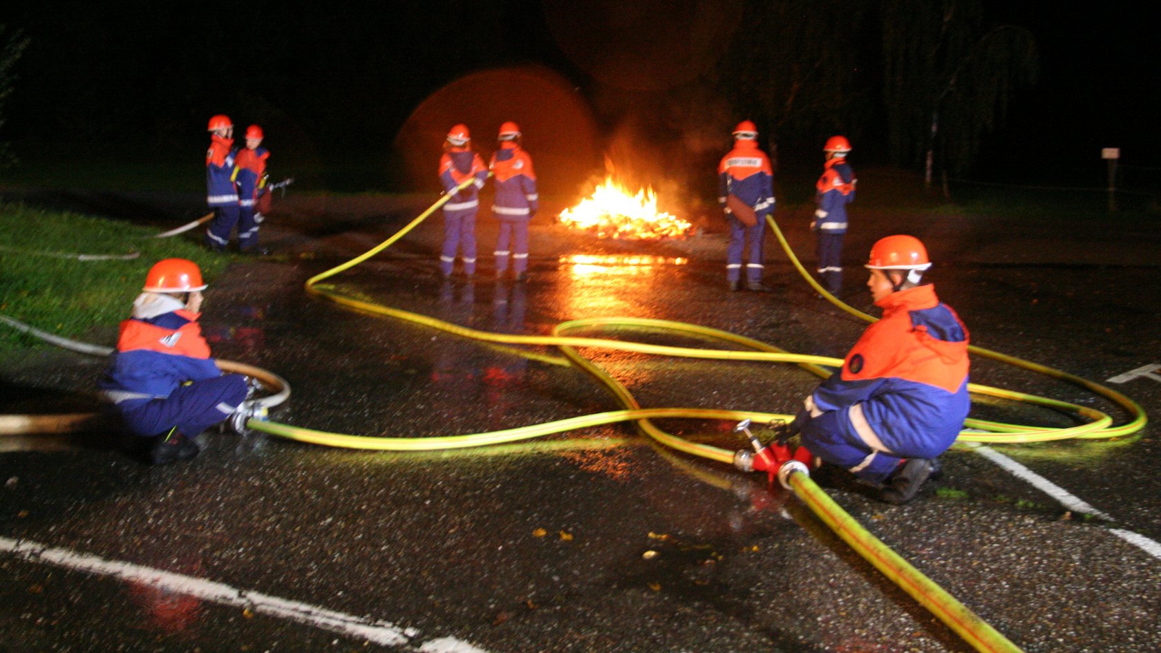 Jugendfeuerwehr bei einer Übung