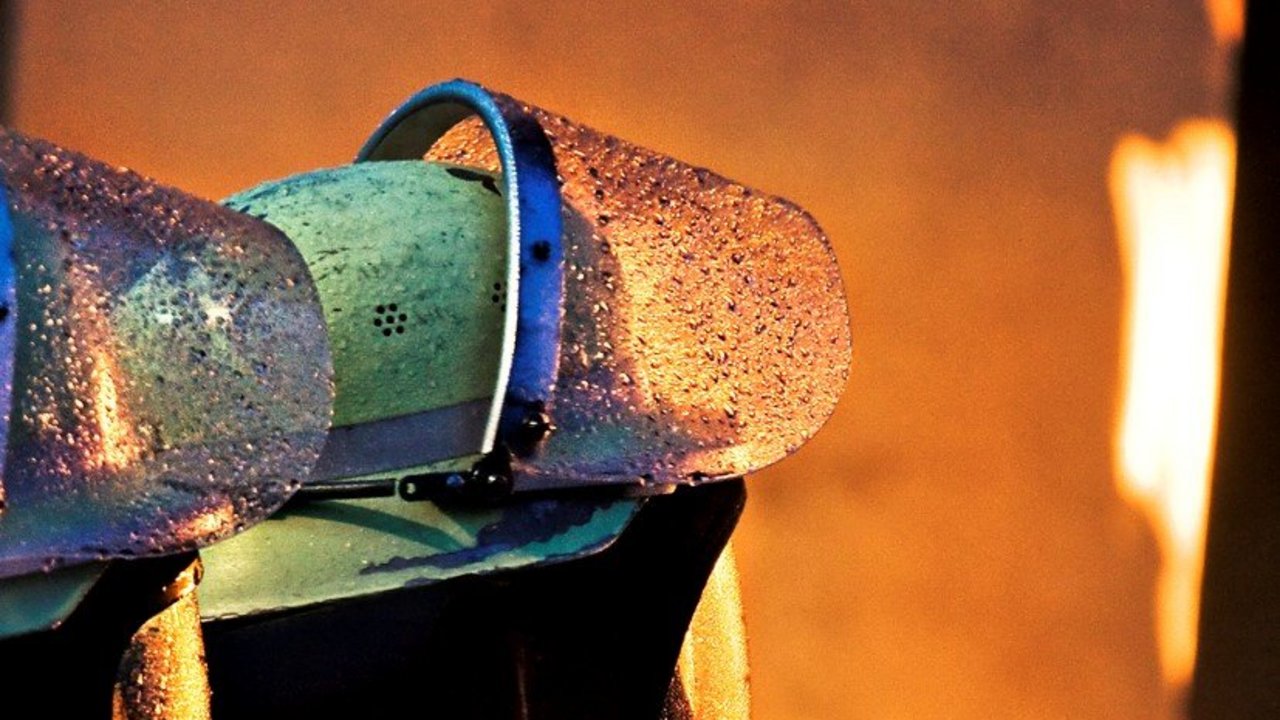 Einsatzkräfte mit Atemschutz